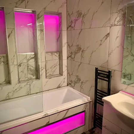 Saltrock Luxury Apartment Blackpool Esterno foto